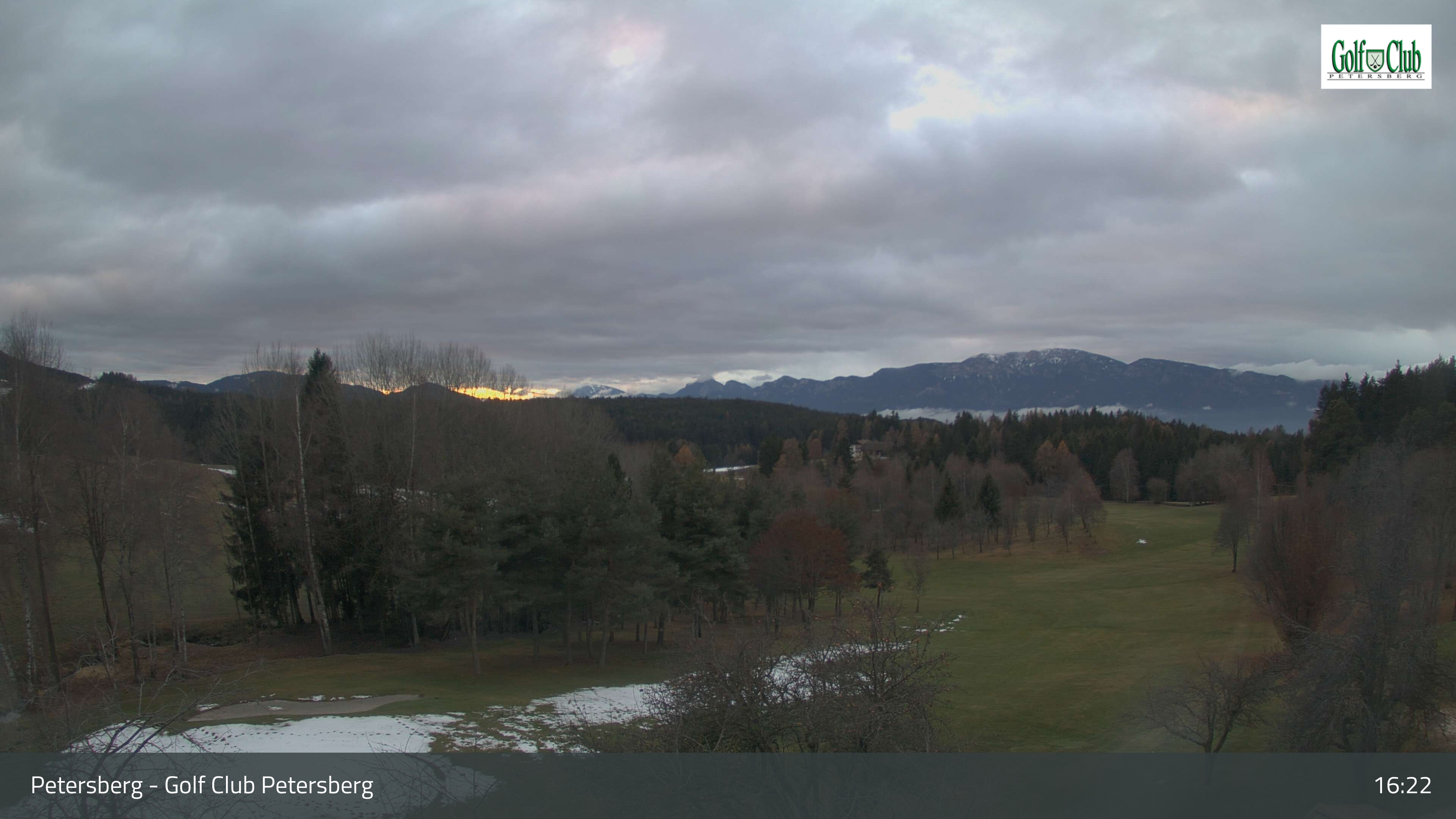 immagine della webcam nei dintorni di Cortaccia sulla Strada del Vino: webcam Nova Ponente