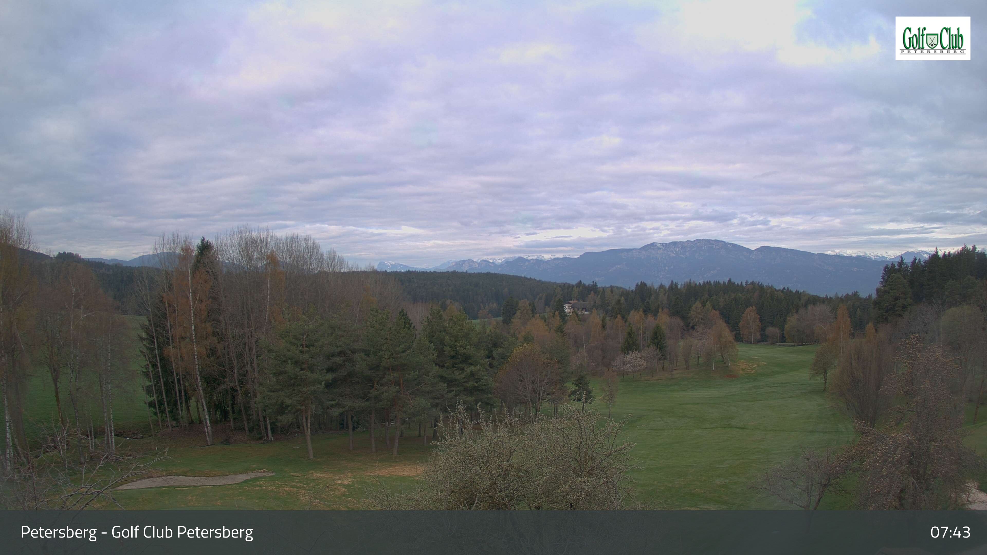 immagine della webcam nei dintorni di Cortaccia sulla Strada del Vino: webcam Nova Ponente