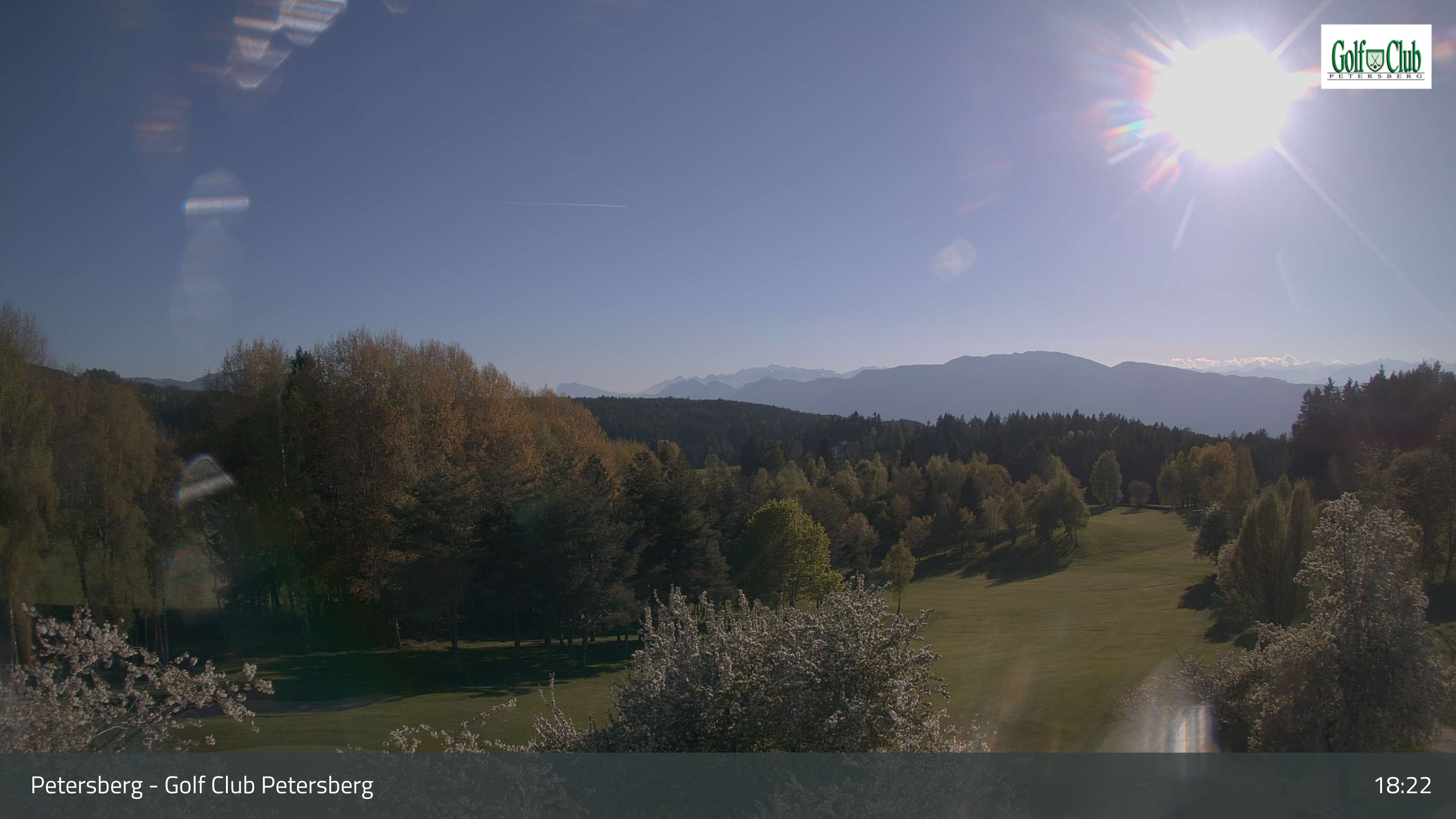 immagine della webcam nei dintorni di Predazzo: webcam Nova Ponente