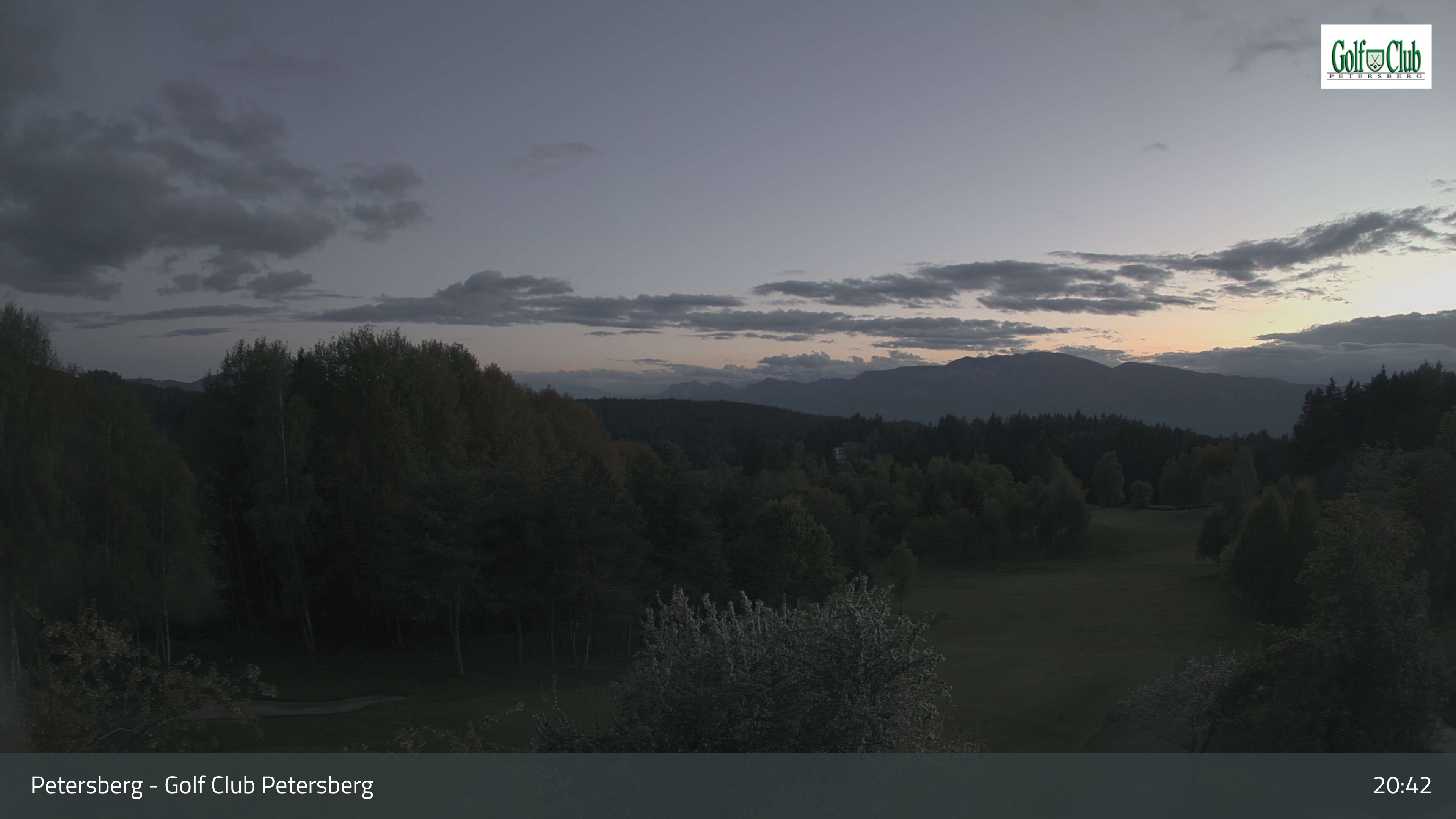 immagine della webcam nei dintorni di Predazzo: webcam Nova Ponente
